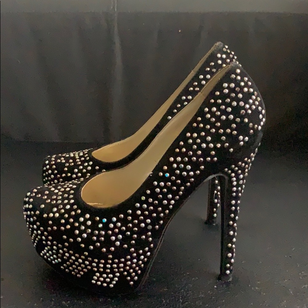 Women platform